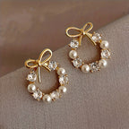 1/2 Pair of Christmas Pearl Earrings in Gold, Elegant Bow Earrings, Versatile and Exquisite Accessories, A Gift for Mom