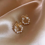 1/2 Pair of Christmas Pearl Earrings in Gold, Elegant Bow Earrings, Versatile and Exquisite Accessories, A Gift for Mom
