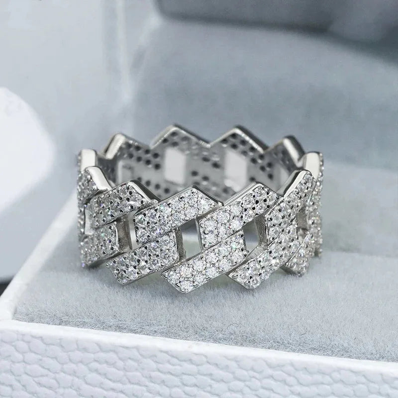 T0761 Luxury White Gold Diamond Ring Round Brilliant Cut Natural D Color Unisex Everyday Wear