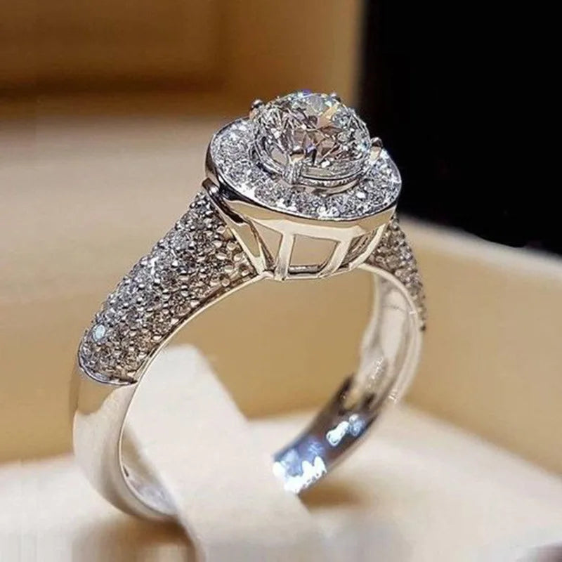 F912 Diamond Ring White Gold Natural Round Brilliant Cut D Color Engagement Women's Jewelry