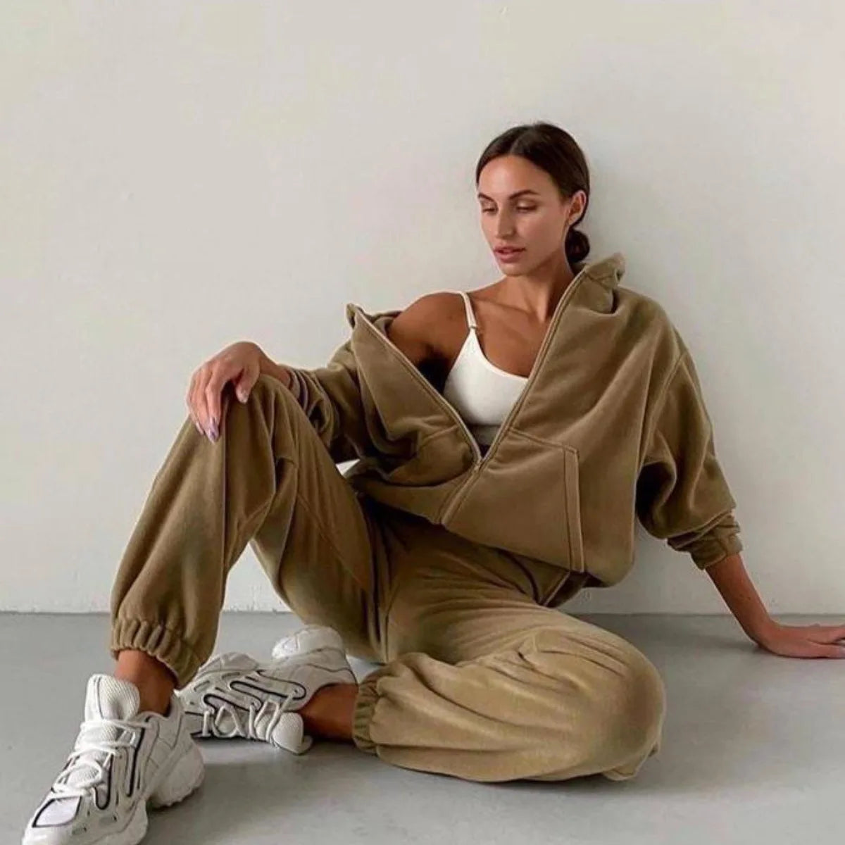 Casual Women Fleece Hoodie Two Piece Sets Hooded Zipper Outerwear And Harem Pant Suit Fall Winter Fashion Streetwear Tracksuit