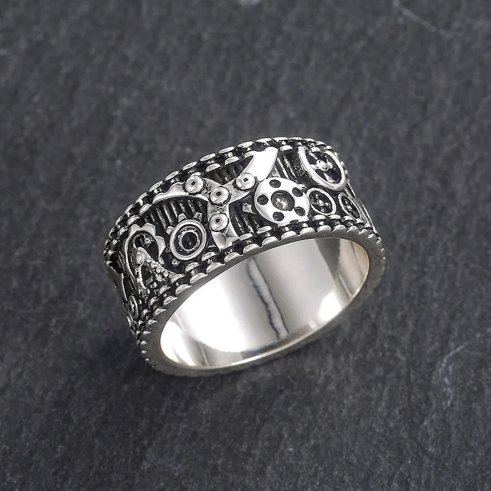 F641 Men's Stainless Steel Ring Antique Silver Plated Screw Pattern Fashion Ring Gift Jewelry