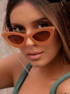 Small Frame Sunglasses Men Women Vintage Cat Eye Sun Glasses Brand Designer Concave Black Cateye Eyewear Shades UV400