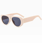 Retro Large Sunglasses for Women Fashionable Wide Legs New Large Frame Sunglasses Gradient Color Personalized Glasses Goggles