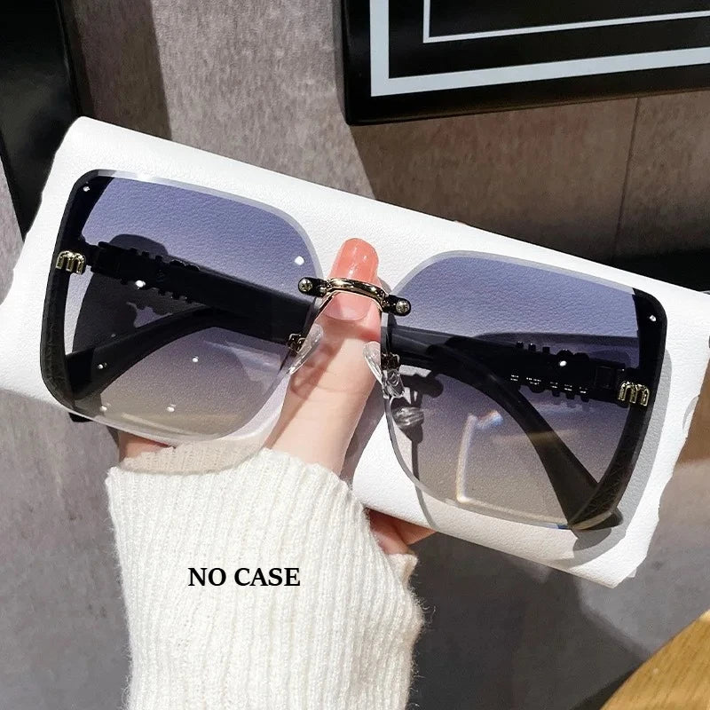 2026 Unisex Large-Frame Fashion Glasses, Trendy Square Sunglasses, Trendy Beach Eyewear, Retro Design for Daily Wear, Photography, Travel, Beach, All Seasons