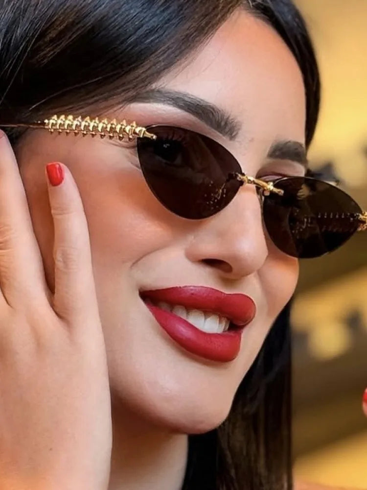 Fashion Trendy Retro Cat Eye Sunglasses Women Luxury Designer Vintage Style Chic Frameless Metal Small Triangle Eyewear