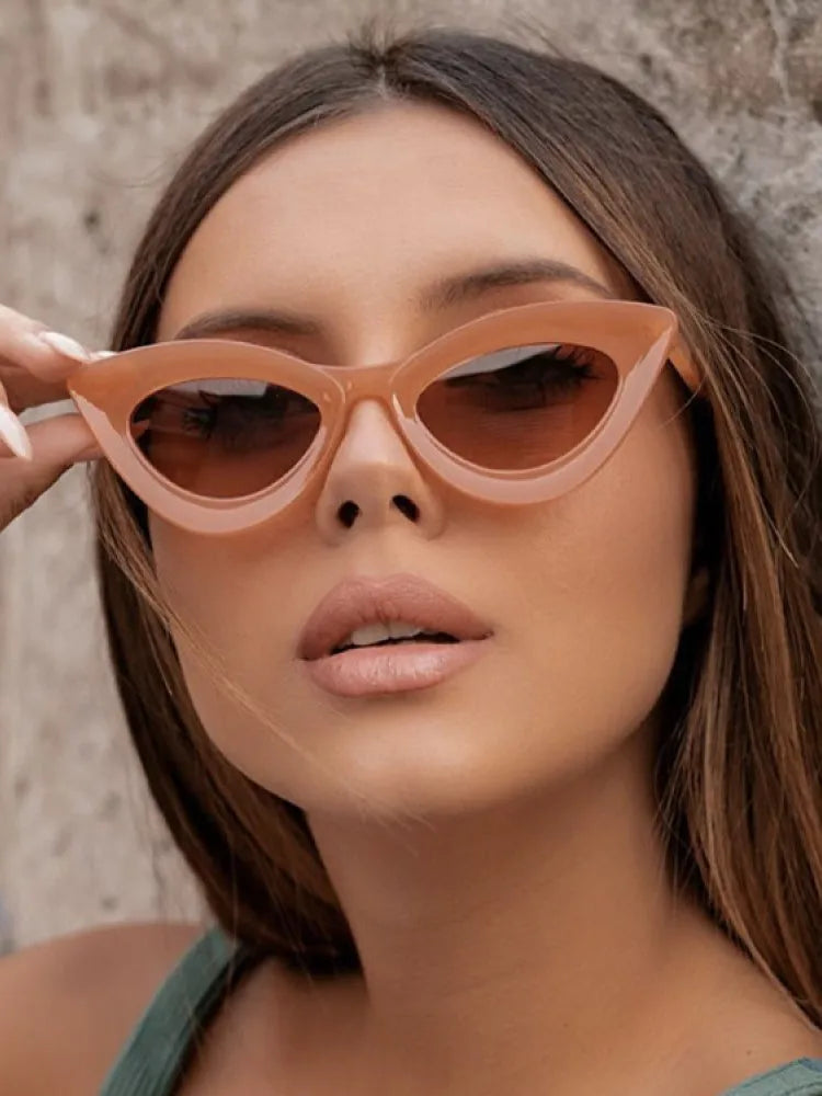 Small Frame Sunglasses Men Women Vintage Cat Eye Sun Glasses Brand Designer Concave Black Cateye Eyewear Shades UV400