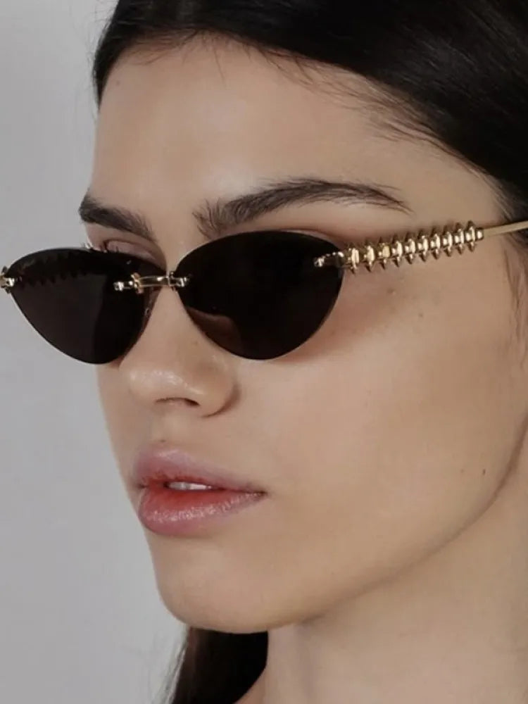 Fashion Trendy Retro Cat Eye Sunglasses Women Luxury Designer Vintage Style Chic Frameless Metal Small Triangle Eyewear
