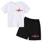 Children's Summer Sports Clothing T-shirts, Short Sleeves and Shorts for Boys and Girls Sports Outfits for Children Aged 3 to 13