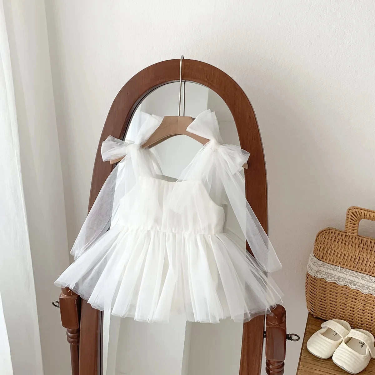 2026 Summer Baby Clothes Infant Girls Party Dress Lace Bodysuits & One-pieces 100-day Photo Dress Baby Photograph Clothing