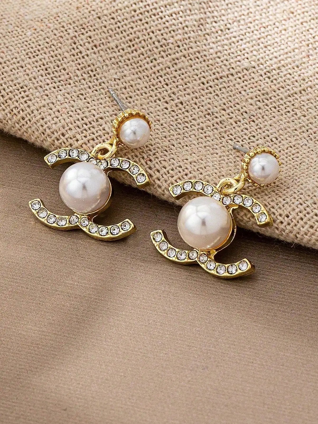 1 Pair Elegant Pearl Decor Dangle Earring, Vintage Faux Pearl Earring With Charms, Basic Design Earrings Gift For Women Daily We