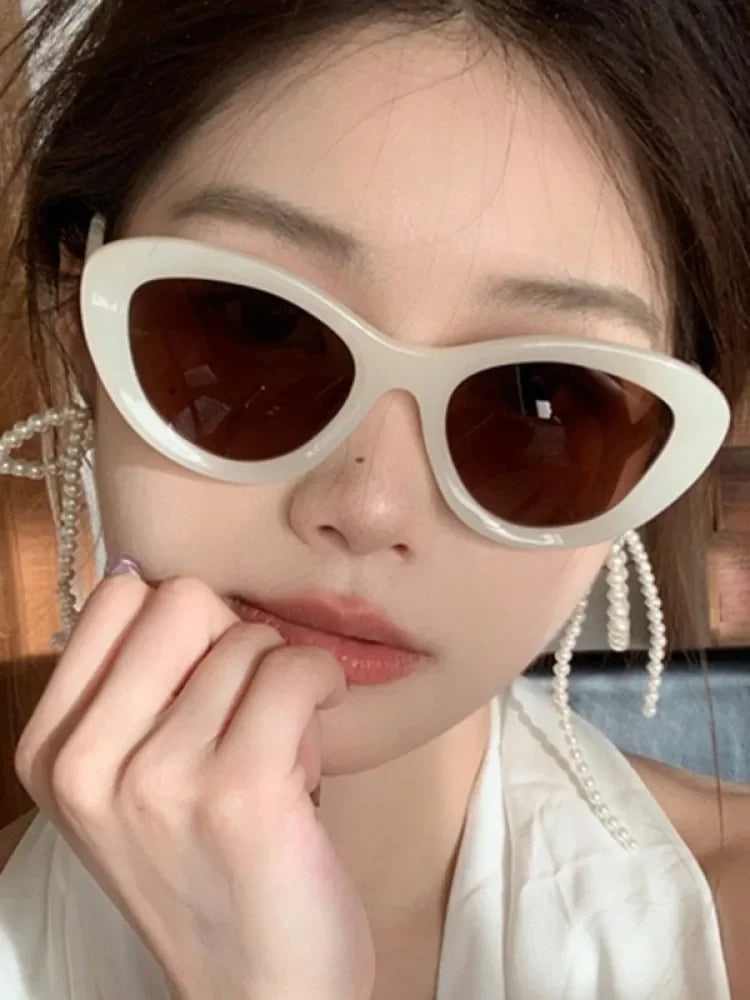 Retro Concave Cat Eye Sunglasses Women Fashion Brand Designer New Sun Glasses Cateye Eyeglasses Shadow for Female