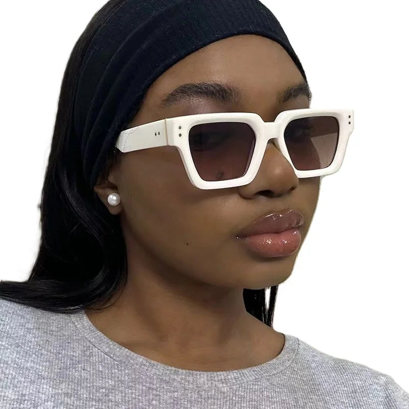 Classic Rectangle Small Sunglasses Women Men Square Personality Sun Glasses Vintage Fashion Ins Glasses Frame Shades UV400