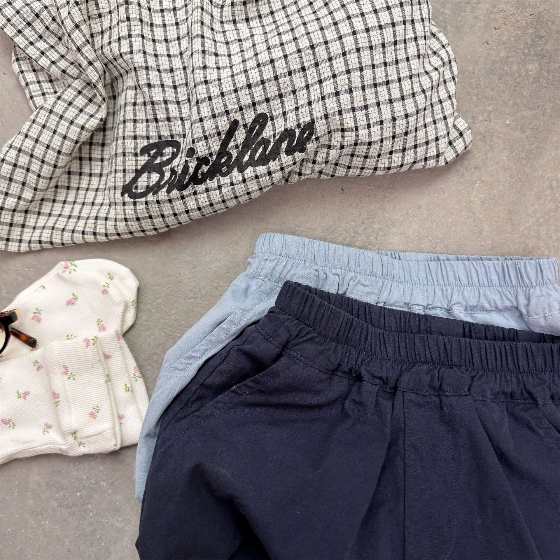 2026 Summer New Girls Cute Lace Shorts Solid Toddler Casual Shorts Cotton Children Versatile Loose Shorts Kids Clothes
