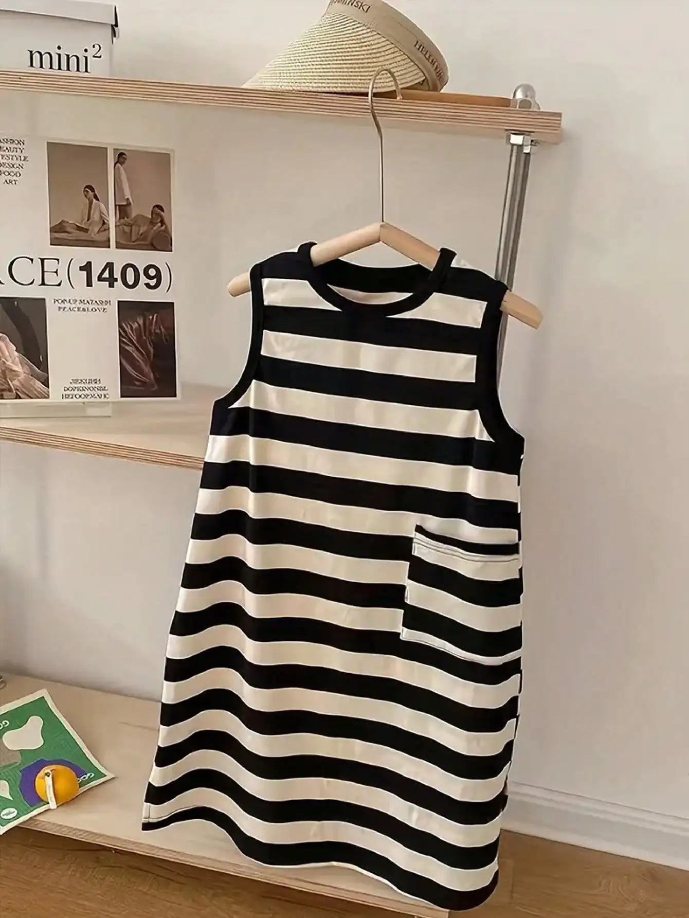 2026 girls' casual summer style striped round neck loose and comfortable holiday sleeveless children's dress long skirt001