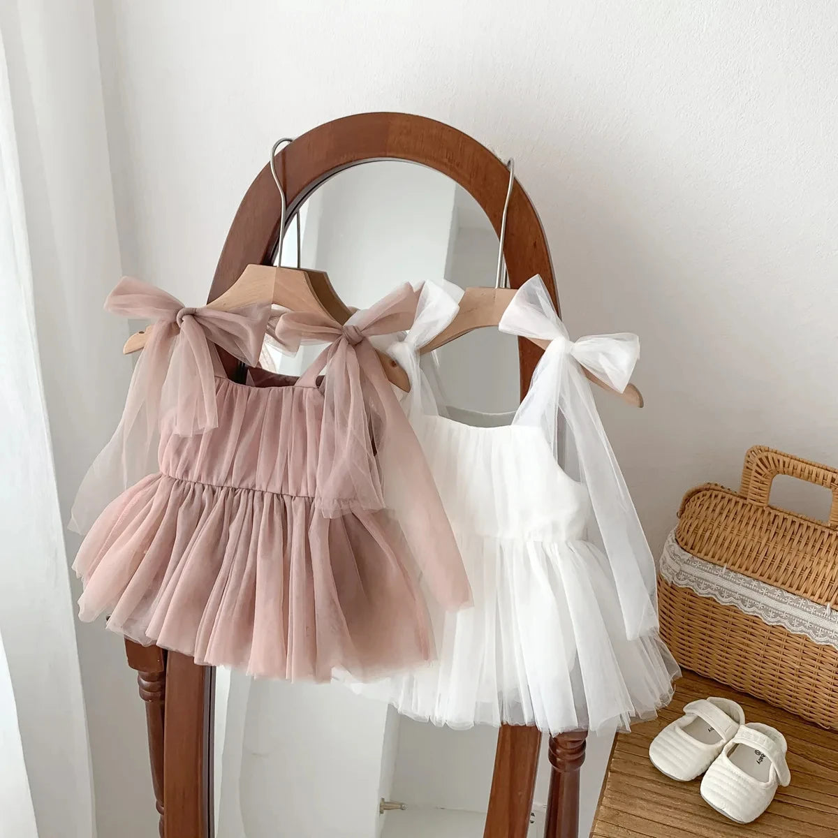 2026 Summer Baby Clothes Infant Girls Party Dress Lace Bodysuits & One-pieces 100-day Photo Dress Baby Photograph Clothing
