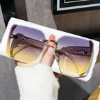2026 Unisex Large-Frame Fashion Glasses, Trendy Square Sunglasses, Trendy Beach Eyewear, Retro Design for Daily Wear, Photography, Travel, Beach, All Seasons