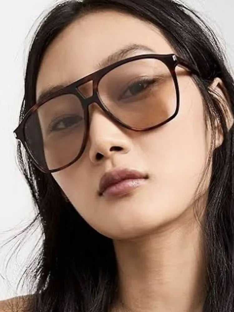 Vintage Double Beams Oversized Sunglasses Women Retro Brand Big Frame Rivet Sun Glasses Female Square Glasses Oculos De Sol