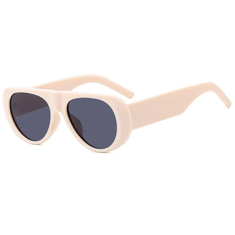 Retro Large Sunglasses for Women Fashionable Wide Legs New Large Frame Sunglasses Gradient Color Personalized Glasses Goggles