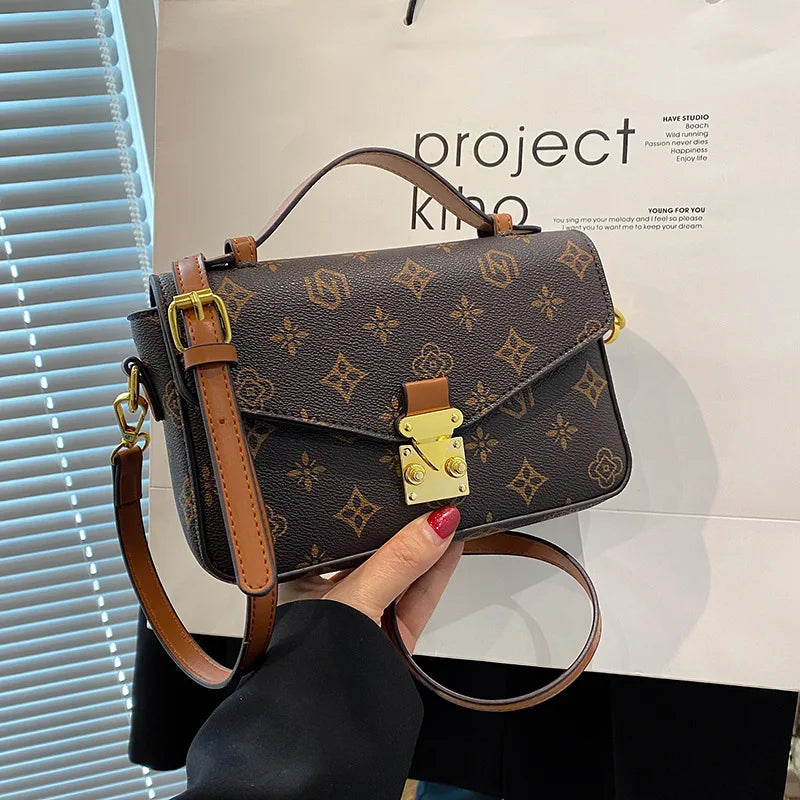 2024 New Luxury Fashion Printed Women's One Shoulder Handheld Bag Hot Sale Small Square Bag Versatile High Quality Crossbody Bag