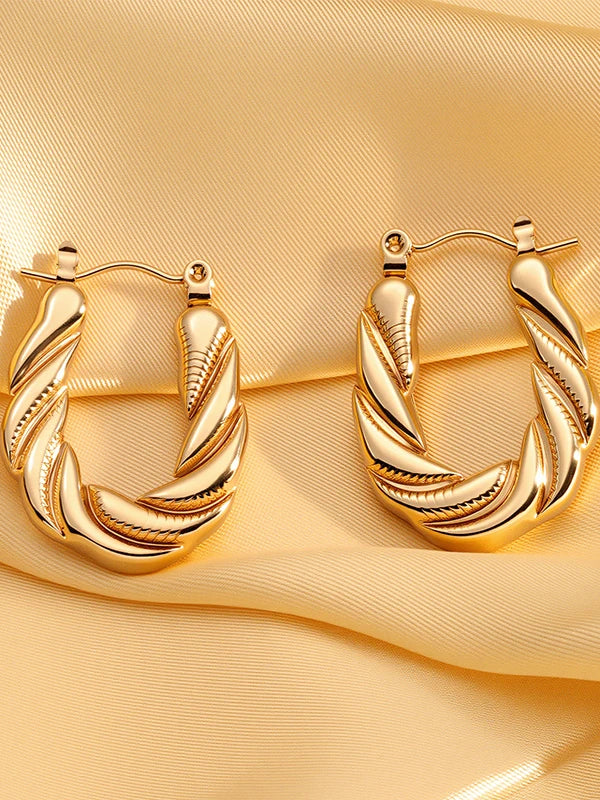 Retro Ins Style Women's Geometric Patterned Titanium Steel Hairpin Earrings Versatile Twist Design Fashionable Accessory