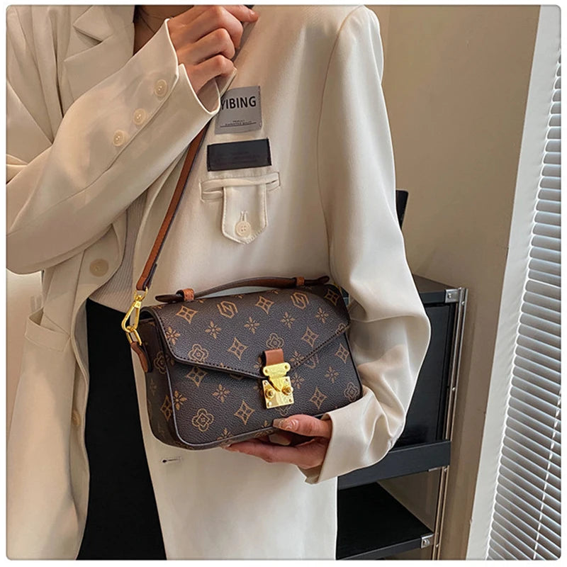 2024 New Luxury Fashion Printed Women's One Shoulder Handheld Bag Hot Sale Small Square Bag Versatile High Quality Crossbody Bag