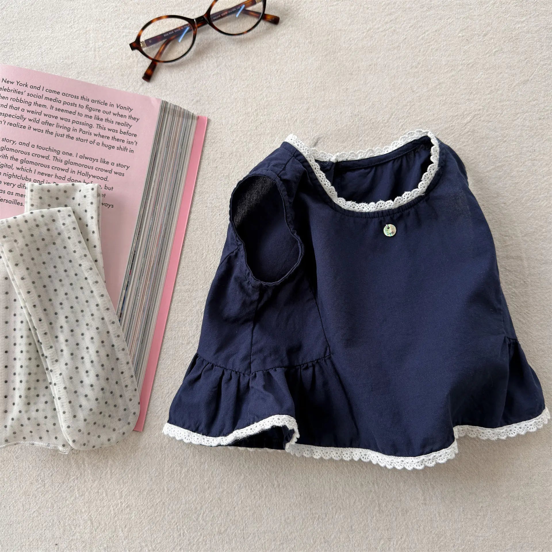 2026 Summer New Girls Sleeveless Shirts Solid Cute Baby Girl Sweet Lace Blouse Toddler Cute Thin Cotton Tops Kids Clothes